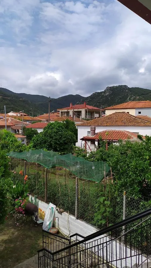 Peter'S Traditional House Συκιά
